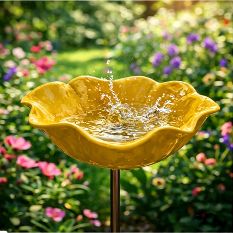 Romessia™ - Colorful Metal Flower Stake for Birds, Bees & Butterflies